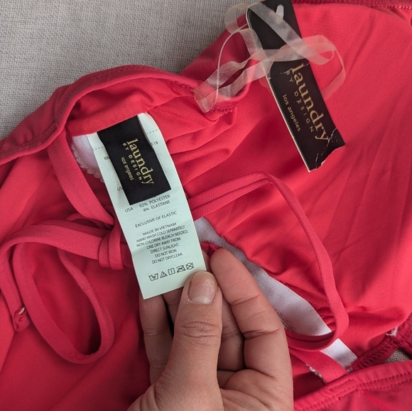 NWT Laundry by Design Red One Piece Swimsuit Size XL - Picture 4 of 6